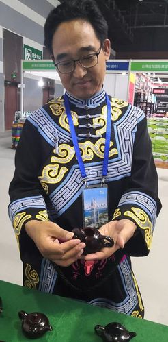 泾县特色旅游商品精彩亮相国际会展中心，旅游招徕成果丰硕